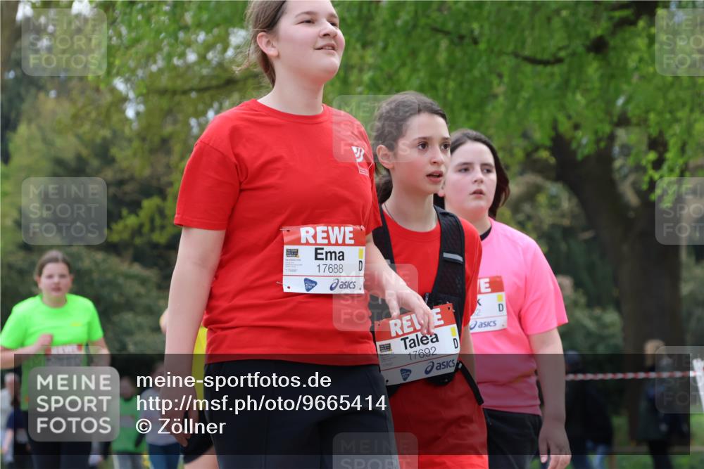 25.04.2026 - Das Zehntel Zöllner http://msf.ph/oto/9665414 25.04.2026 13:49:45 Laufen 17688, 17688, 17692, 2 meine-sportfotos.de