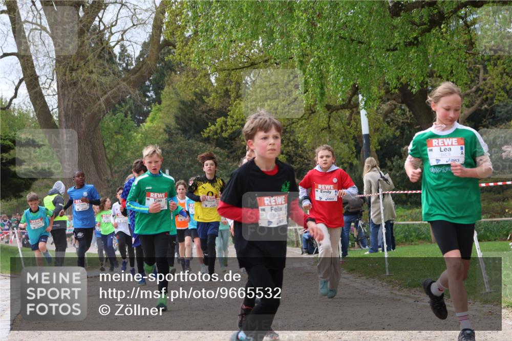 25.04.2026 - Das Zehntel Zöllner http://msf.ph/oto/9665532 25.04.2026 09:40:26 Laufen 5484, 5928 meine-sportfotos.de