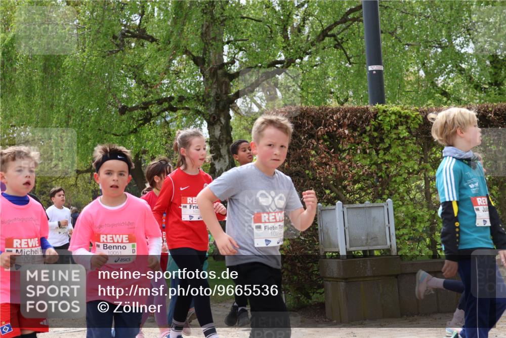 25.04.2026 - Das Zehntel Zöllner http://msf.ph/oto/9665536 25.04.2026 11:47:24 Laufen 10056, 10051, 103, 10290 meine-sportfotos.de