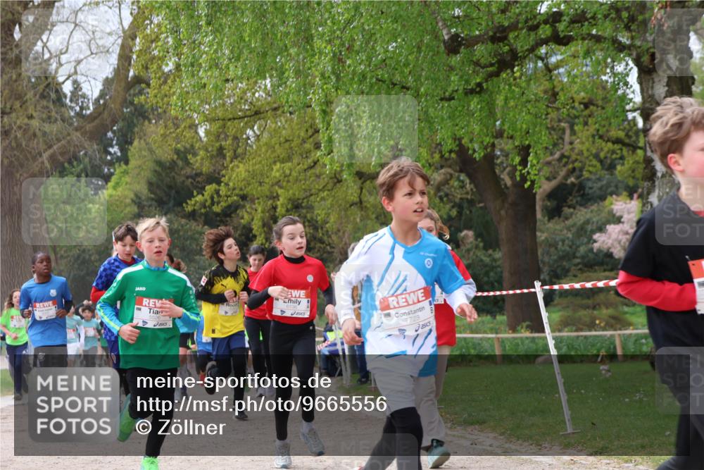 25.04.2026 - Das Zehntel Zöllner http://msf.ph/oto/9665556 25.04.2026 09:40:26 Laufen 5526, 7723 meine-sportfotos.de