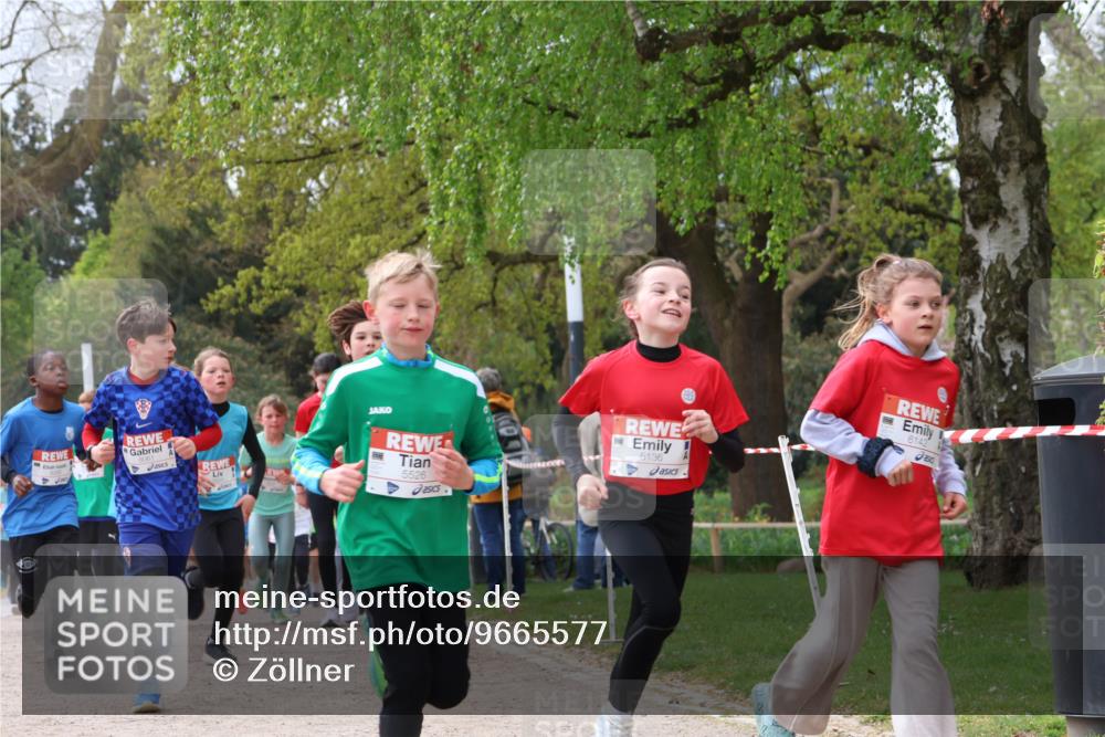 25.04.2026 - Das Zehntel Zöllner http://msf.ph/oto/9665577 25.04.2026 09:40:27 Laufen 5526, 6136, 6142, 2510 meine-sportfotos.de