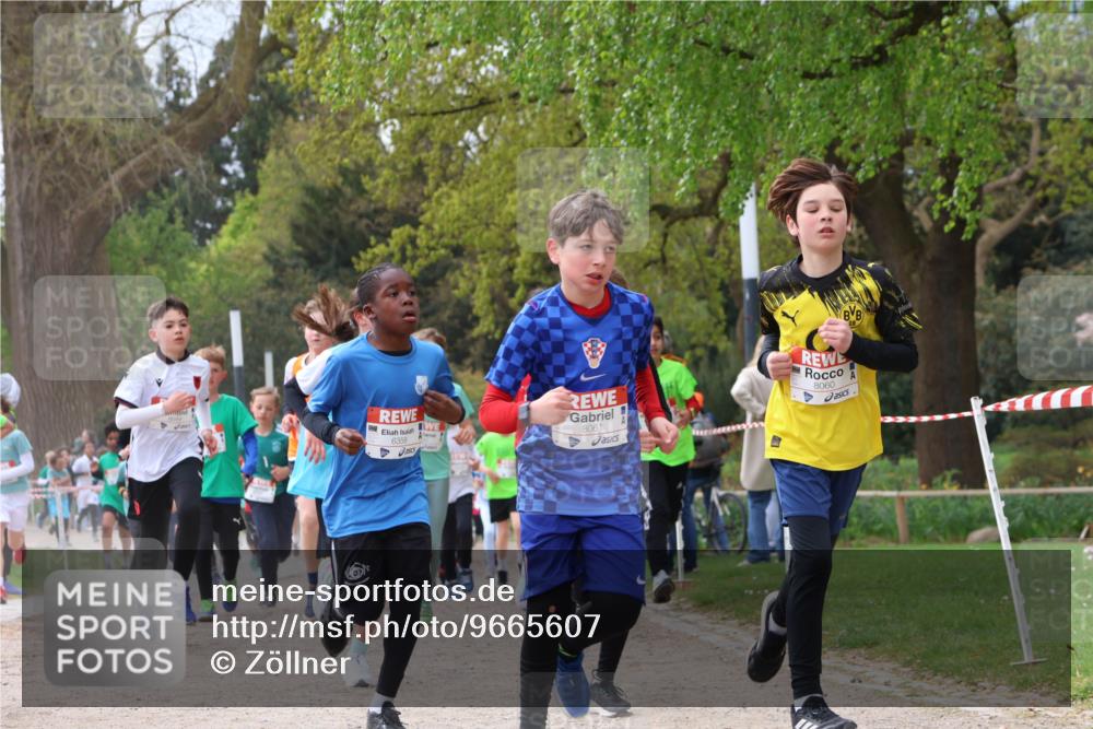 25.04.2026 - Das Zehntel Zöllner http://msf.ph/oto/9665607 25.04.2026 09:40:29 Laufen 6358, 8061, 8060 meine-sportfotos.de
