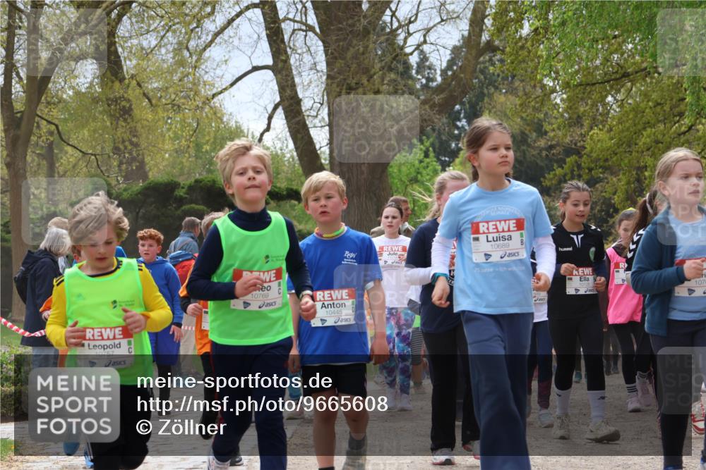 25.04.2026 - Das Zehntel Zöllner http://msf.ph/oto/9665608 25.04.2026 11:47:27 Laufen 10757, 10769, 10445, 10689, 75, 10128, 1070 meine-sportfotos.de
