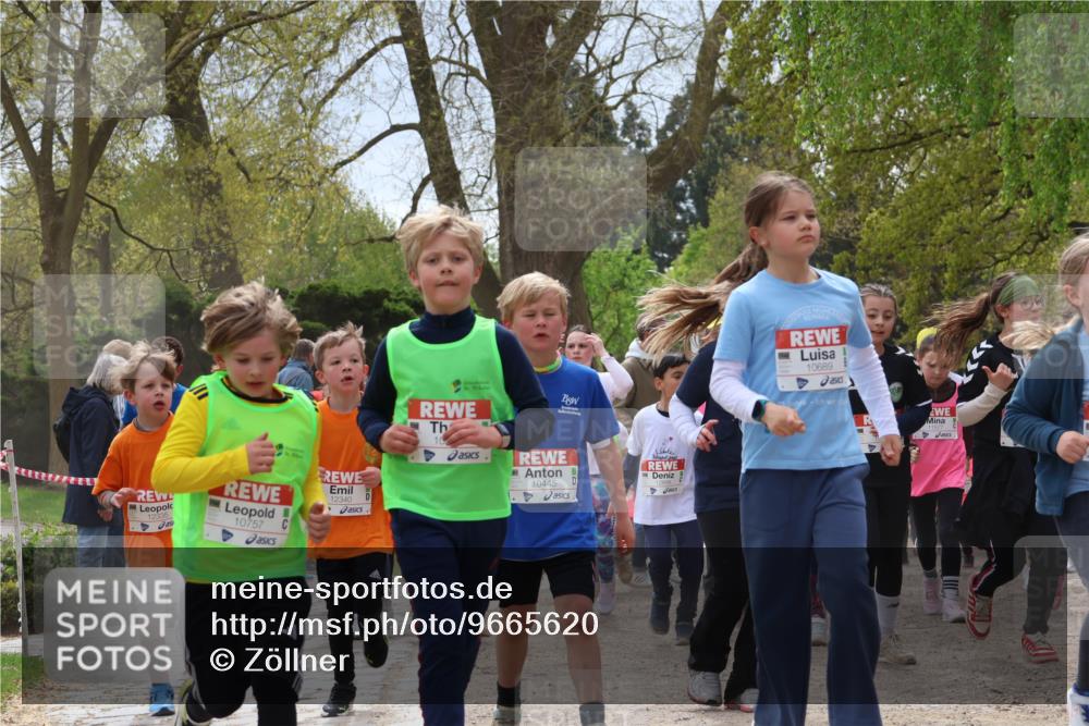 25.04.2026 - Das Zehntel Zöllner http://msf.ph/oto/9665620 25.04.2026 11:47:27 Laufen 12335, 10757, 12340, 10, 10445, 1, 10689 meine-sportfotos.de