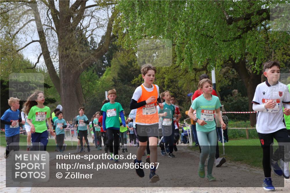 25.04.2026 - Das Zehntel Zöllner http://msf.ph/oto/9665667 25.04.2026 09:40:31 Laufen 6078, 6097 meine-sportfotos.de