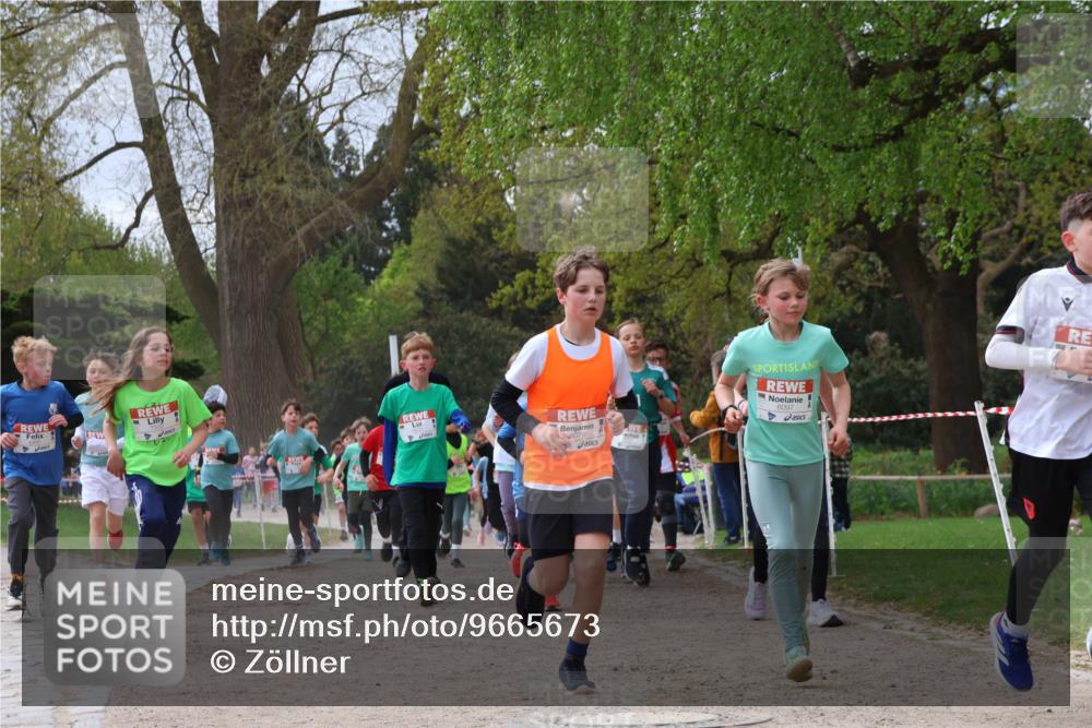 25.04.2026 - Das Zehntel Zöllner http://msf.ph/oto/9665673 25.04.2026 09:40:31 Laufen 6078, 6097 meine-sportfotos.de