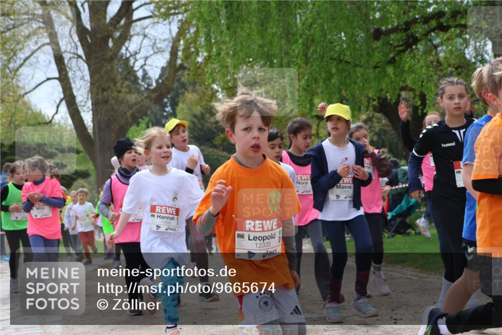 25.04.2026 - Das Zehntel Zöllner http://msf.ph/oto/9665674 25.04.2026 11:47:30 Laufen 10886, 12335, 12888 meine-sportfotos.de