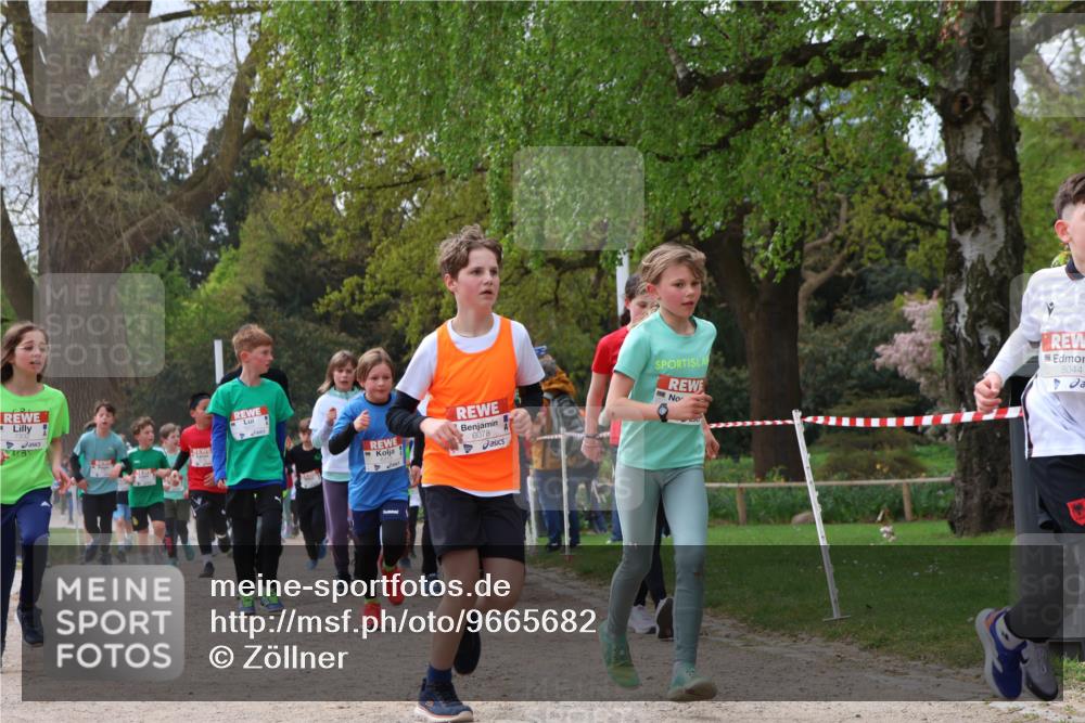 25.04.2026 - Das Zehntel Zöllner http://msf.ph/oto/9665682 25.04.2026 09:40:32 Laufen 7332, 6078, 8044 meine-sportfotos.de