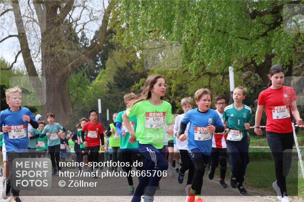25.04.2026 - Das Zehntel Zöllner http://msf.ph/oto/9665706 25.04.2026 09:40:33 Laufen 6350, 7332, 6313, 6144 meine-sportfotos.de