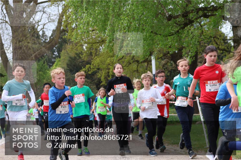 25.04.2026 - Das Zehntel Zöllner http://msf.ph/oto/9665721 25.04.2026 09:40:34 Laufen 7585, 6350, 6250, 6144 meine-sportfotos.de