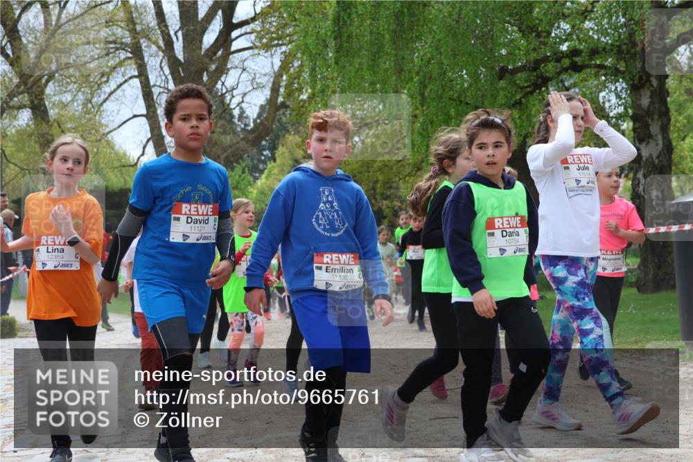 25.04.2026 - Das Zehntel Zöllner http://msf.ph/oto/9665761 25.04.2026 11:47:35 Laufen 12359, 11121, 100, 11132, 11518, 10754, 10075 meine-sportfotos.de