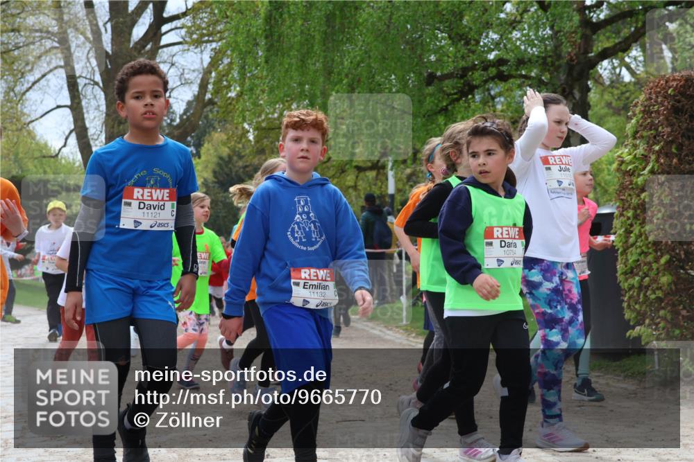 25.04.2026 - Das Zehntel Zöllner http://msf.ph/oto/9665770 25.04.2026 11:47:35 Laufen 11121, 200, 11132, 10754, 11518 meine-sportfotos.de