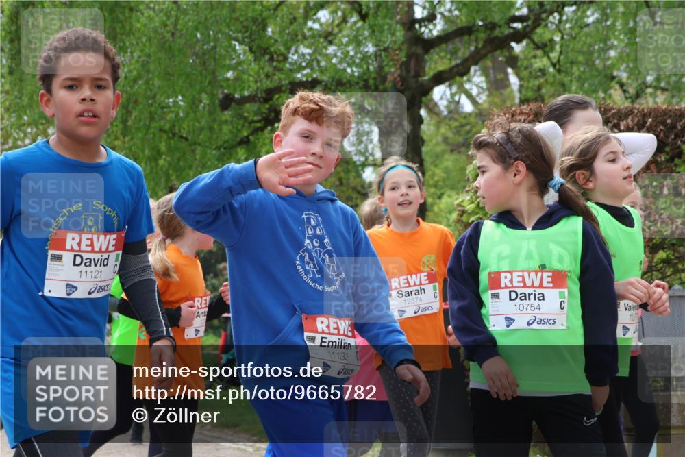 25.04.2026 - Das Zehntel Zöllner http://msf.ph/oto/9665782 25.04.2026 11:47:36 Laufen 11121, 12, 10, 11132, 12374, 10754, 10 meine-sportfotos.de