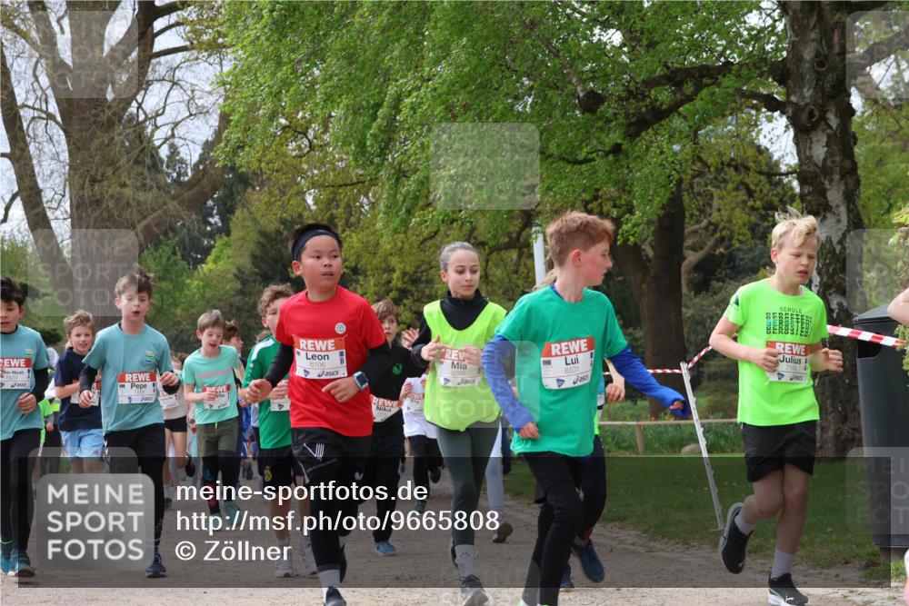 25.04.2026 - Das Zehntel Zöllner http://msf.ph/oto/9665808 25.04.2026 09:40:37 Laufen 6106, 6055, 6531 meine-sportfotos.de