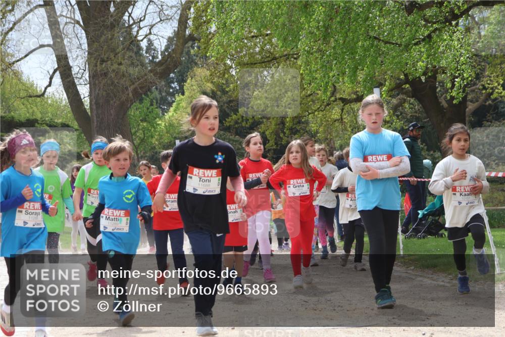 25.04.2026 - Das Zehntel Zöllner http://msf.ph/oto/9665893 25.04.2026 11:47:41 Laufen 11288, 11289, 11688, 10151 meine-sportfotos.de