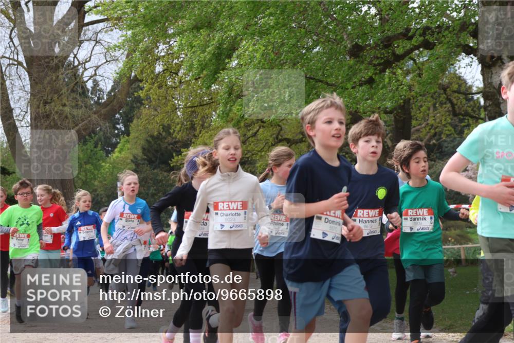 25.04.2026 - Das Zehntel Zöllner http://msf.ph/oto/9665898 25.04.2026 09:40:41 Laufen 8023, 5570, 139, 6679, 7909 meine-sportfotos.de