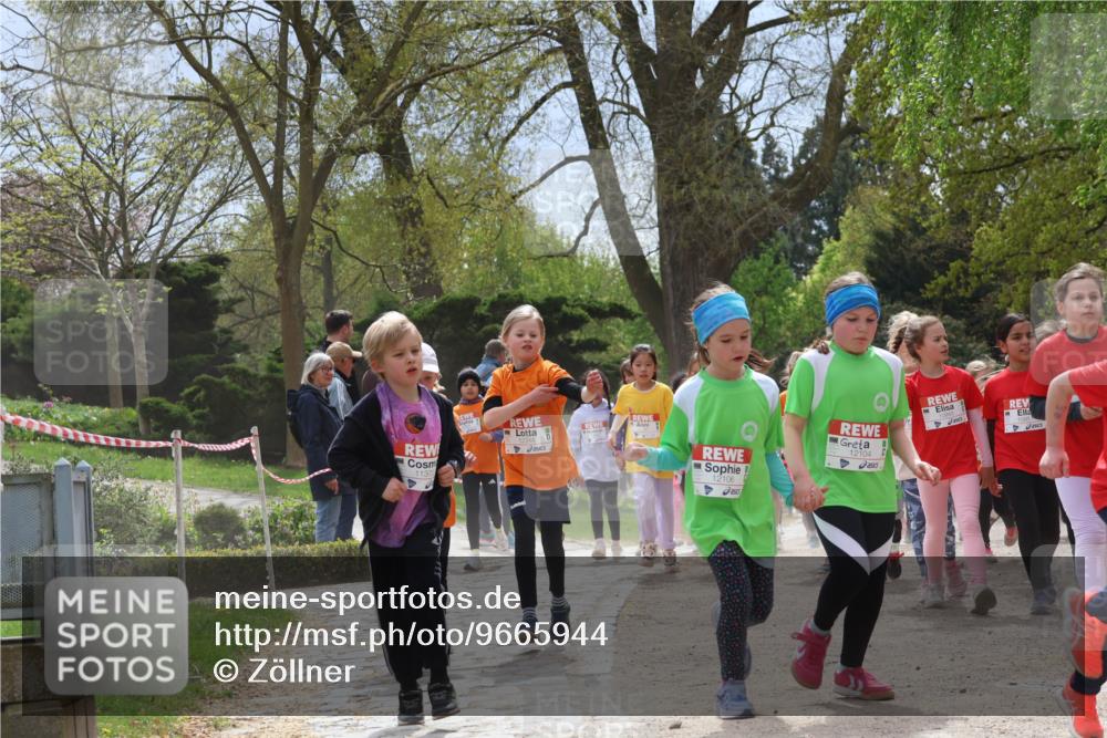 25.04.2026 - Das Zehntel Zöllner http://msf.ph/oto/9665944 25.04.2026 11:47:43 Laufen 1137, 12106, 12104 meine-sportfotos.de