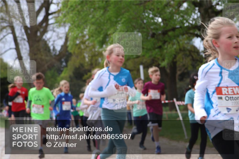 25.04.2026 - Das Zehntel Zöllner http://msf.ph/oto/9665967 25.04.2026 09:40:43 Laufen 7700 meine-sportfotos.de