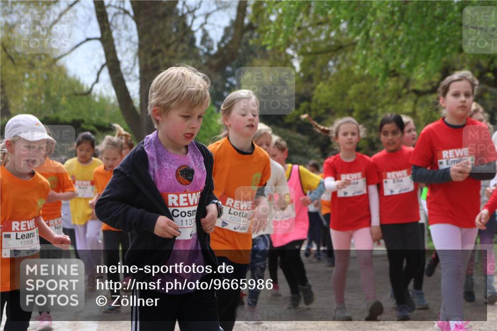 25.04.2026 - Das Zehntel Zöllner http://msf.ph/oto/9665986 25.04.2026 11:47:45 Laufen 12338, 12344, 1137 meine-sportfotos.de