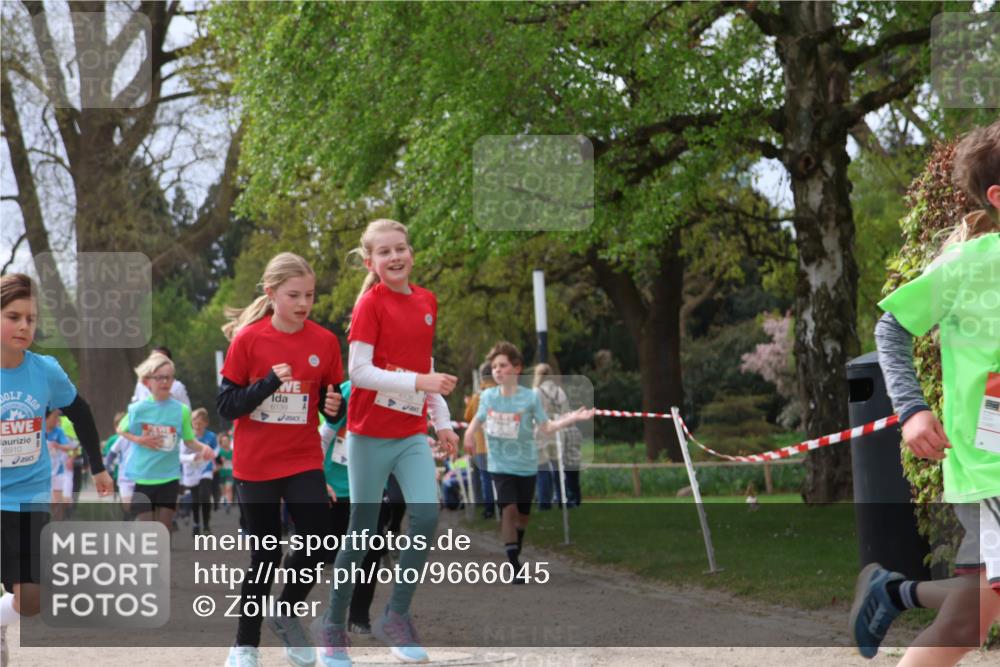 25.04.2026 - Das Zehntel Zöllner http://msf.ph/oto/9666045 25.04.2026 09:40:44 Laufen 6910, 6139 meine-sportfotos.de