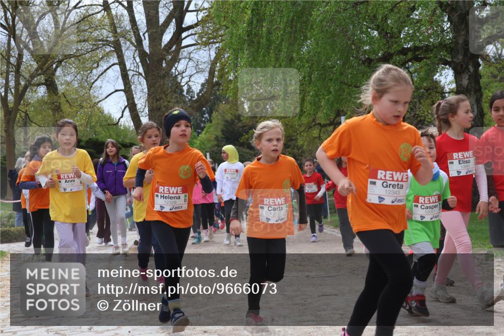 25.04.2026 - Das Zehntel Zöllner http://msf.ph/oto/9666073 25.04.2026 11:47:48 Laufen 11787, 12329, 12332, 12343, 12057, 10943 meine-sportfotos.de
