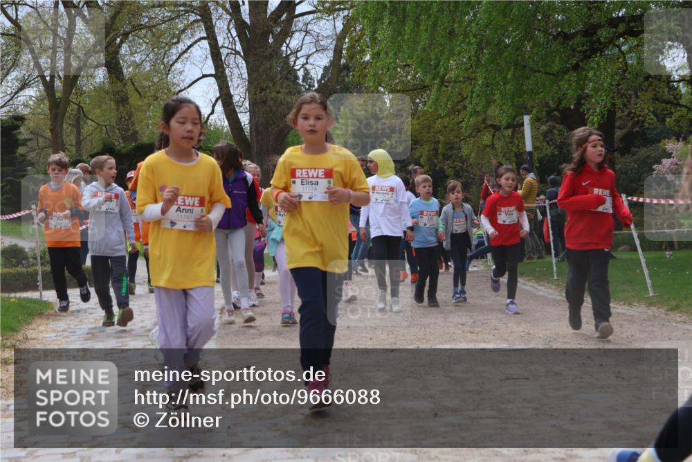 25.04.2026 - Das Zehntel Zöllner http://msf.ph/oto/9666088 25.04.2026 11:47:49 Laufen 11787, 11774 meine-sportfotos.de