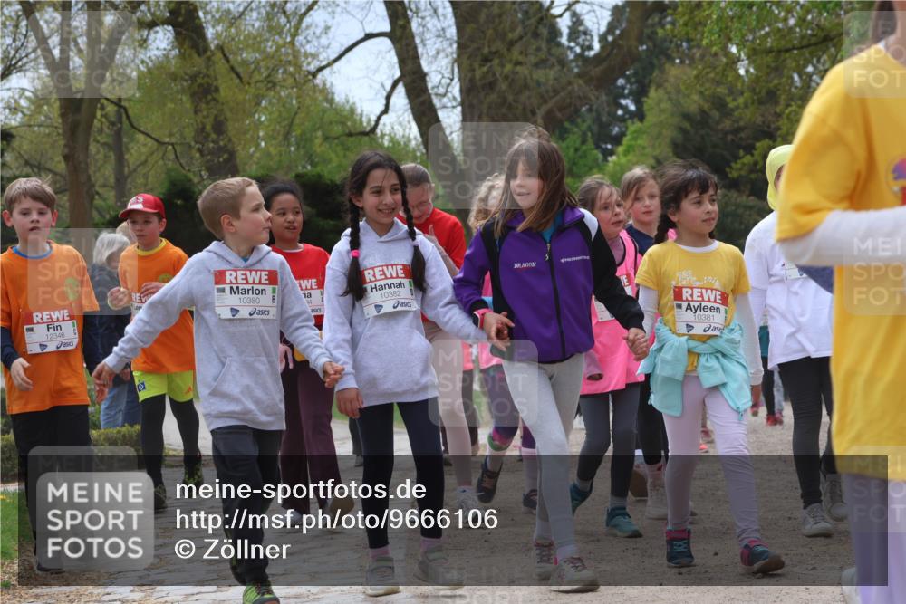25.04.2026 - Das Zehntel Zöllner http://msf.ph/oto/9666106 25.04.2026 11:47:50 Laufen 12346, 428, 10382, 10380, 428, 10381 meine-sportfotos.de