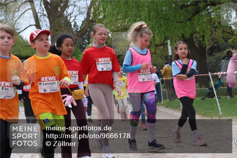25.04.2026 - Das Zehntel Zöllner http://msf.ph/oto/9666178 25.04.2026 11:47:54 Laufen 12346, 12353, 0994, 10990, 11607 meine-sportfotos.de