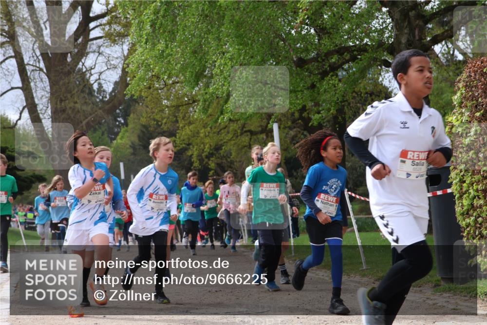 25.04.2026 - Das Zehntel Zöllner http://msf.ph/oto/9666225 25.04.2026 09:40:49 Laufen 8528, 250, 20 meine-sportfotos.de