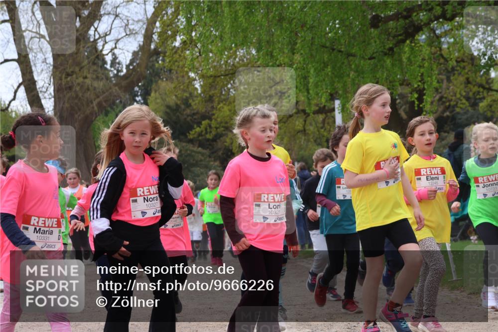 25.04.2026 - Das Zehntel Zöllner http://msf.ph/oto/9666226 25.04.2026 11:47:57 Laufen 10331, 10327, 0046, 10322, 015114004343, 12245, 10733 meine-sportfotos.de