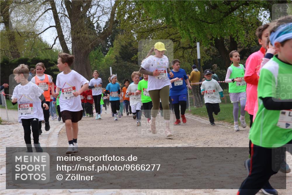 25.04.2026 - Das Zehntel Zöllner http://msf.ph/oto/9666277 25.04.2026 11:47:59 Laufen 11383, 12940, 11406, 12921 meine-sportfotos.de