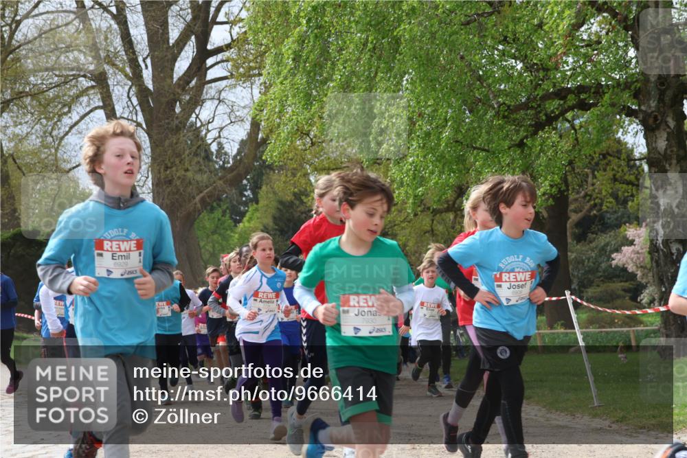 25.04.2026 - Das Zehntel Zöllner http://msf.ph/oto/9666414 25.04.2026 09:40:57 Laufen 6929, 7930 meine-sportfotos.de
