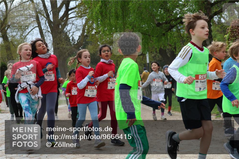 25.04.2026 - Das Zehntel Zöllner http://msf.ph/oto/9666415 25.04.2026 11:48:06 Laufen 1209, 11225, 11190, 1119, 10767 meine-sportfotos.de