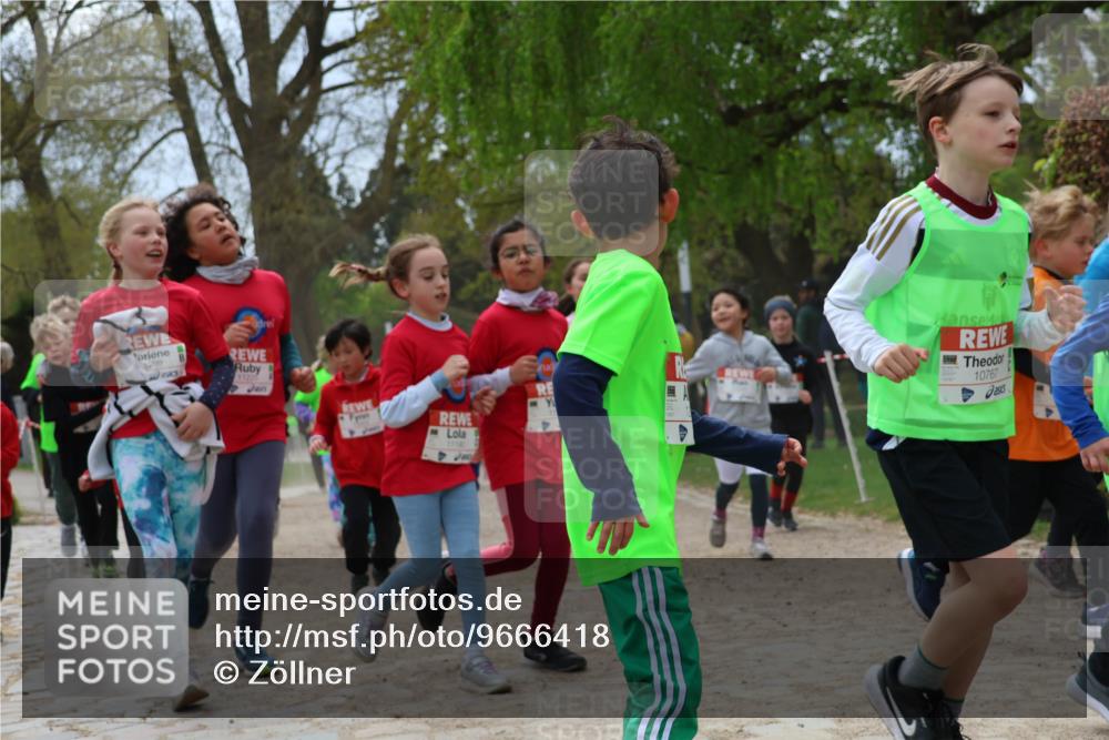 25.04.2026 - Das Zehntel Zöllner http://msf.ph/oto/9666418 25.04.2026 11:48:06 Laufen 1209, 11226, 10767 meine-sportfotos.de