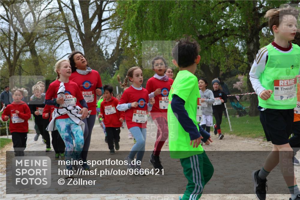 25.04.2026 - Das Zehntel Zöllner http://msf.ph/oto/9666421 25.04.2026 11:48:06 Laufen 11225, 1115, 11190, 10767 meine-sportfotos.de
