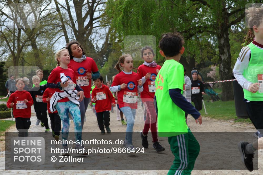 25.04.2026 - Das Zehntel Zöllner http://msf.ph/oto/9666424 25.04.2026 11:48:06 Laufen 209, 11225, 11190 meine-sportfotos.de