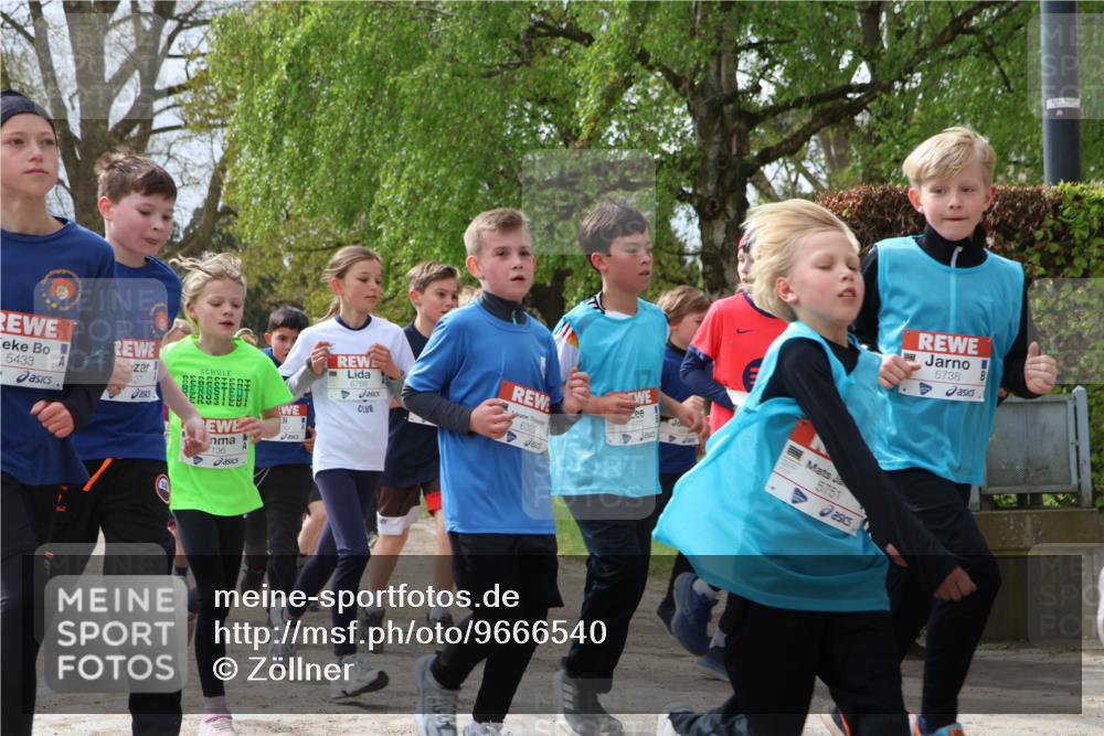 25.04.2026 - Das Zehntel Zöllner http://msf.ph/oto/9666540 25.04.2026 09:41:01 Laufen 5433, 27, 136, 6766, 5777, 6322, 5751, 5738 meine-sportfotos.de