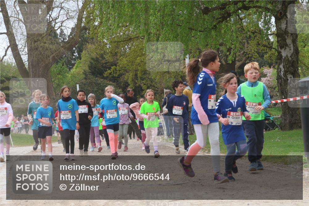 25.04.2026 - Das Zehntel Zöllner http://msf.ph/oto/9666544 25.04.2026 11:48:11 Laufen 10112 meine-sportfotos.de
