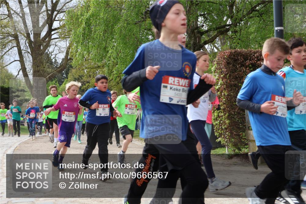 25.04.2026 - Das Zehntel Zöllner http://msf.ph/oto/9666567 25.04.2026 09:41:02 Laufen 5451, 5433, 6322 meine-sportfotos.de
