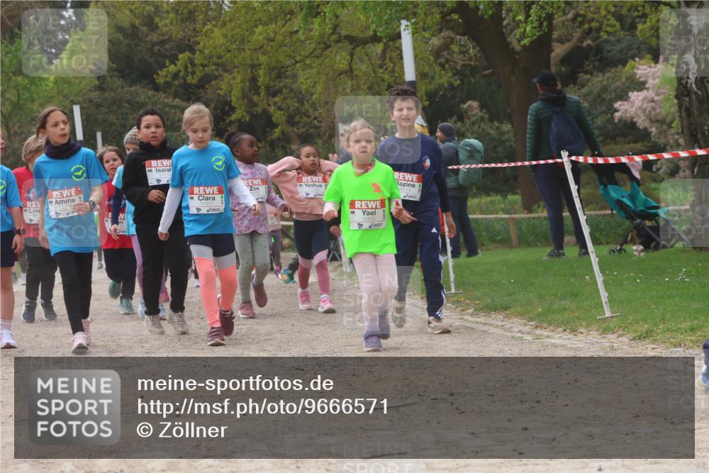 25.04.2026 - Das Zehntel Zöllner http://msf.ph/oto/9666571 25.04.2026 11:48:12 Laufen 111, 3, 11317, 12553, 10213 meine-sportfotos.de