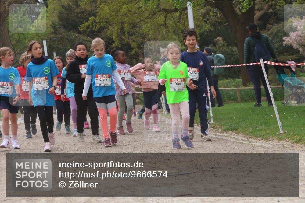 25.04.2026 - Das Zehntel Zöllner http://msf.ph/oto/9666574 25.04.2026 11:48:12 Laufen 11304, 11319, 11317, 12553, 10213 meine-sportfotos.de