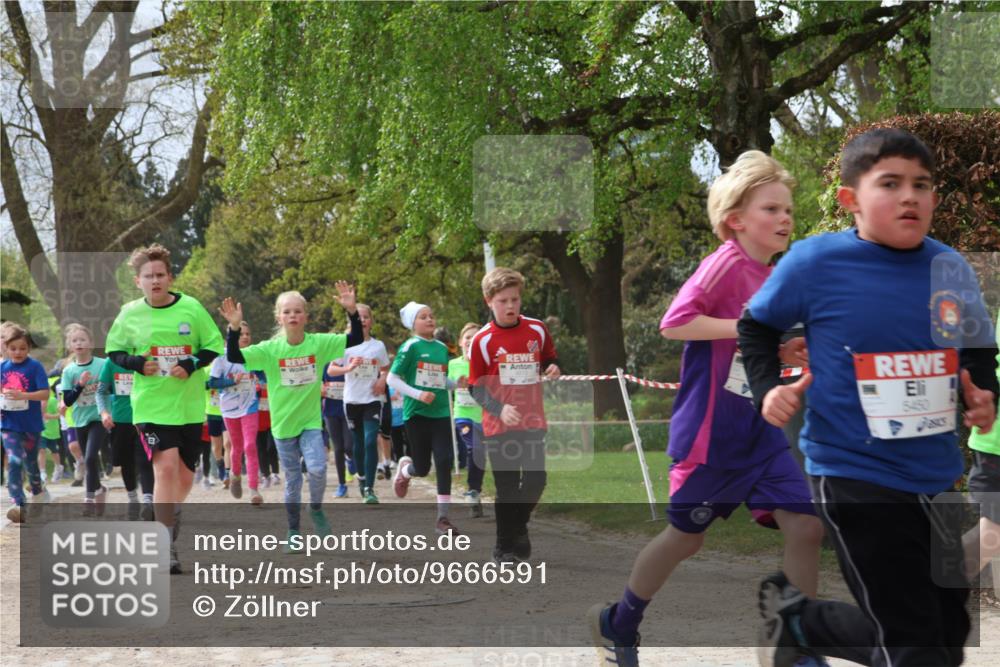 25.04.2026 - Das Zehntel Zöllner http://msf.ph/oto/9666591 25.04.2026 09:41:03 Laufen 5450 meine-sportfotos.de