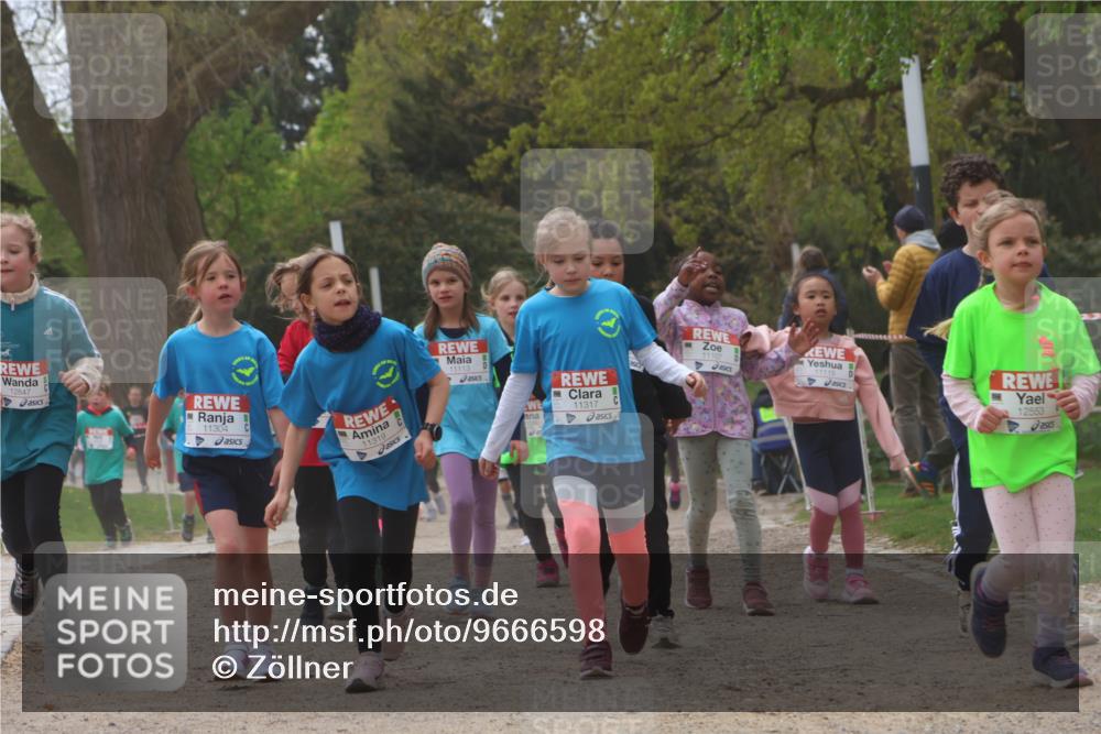 25.04.2026 - Das Zehntel Zöllner http://msf.ph/oto/9666598 25.04.2026 11:48:13 Laufen 12847, 11304, 11319, 11113, 11317, 11107, 11115, 12553 meine-sportfotos.de