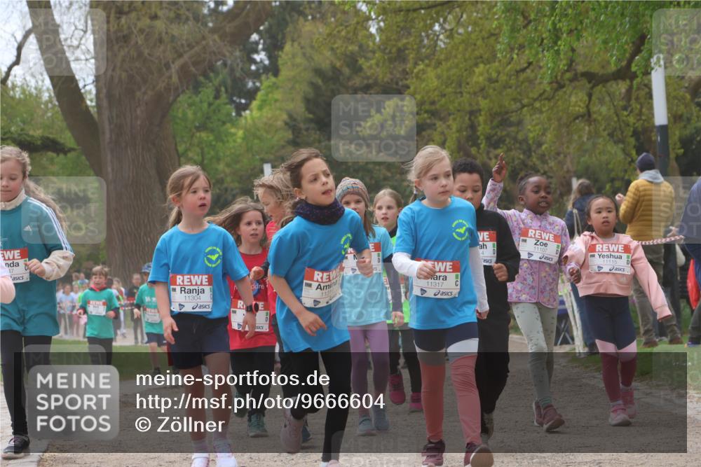 25.04.2026 - Das Zehntel Zöllner http://msf.ph/oto/9666604 25.04.2026 11:48:13 Laufen 17, 11304, 11319, 11317, 11107, 11115 meine-sportfotos.de