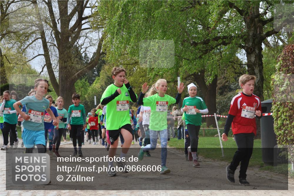 25.04.2026 - Das Zehntel Zöllner http://msf.ph/oto/9666606 25.04.2026 09:41:04 Laufen 7615 meine-sportfotos.de