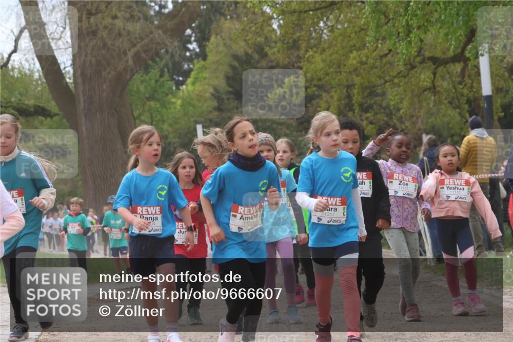 25.04.2026 - Das Zehntel Zöllner http://msf.ph/oto/9666607 25.04.2026 11:48:13 Laufen 04, 10, 11319, 1117, 14, 11107, 11115, 11317 meine-sportfotos.de