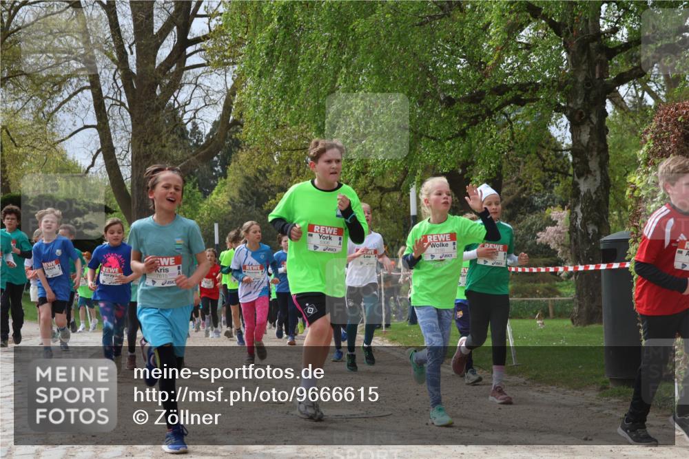 25.04.2026 - Das Zehntel Zöllner http://msf.ph/oto/9666615 25.04.2026 09:41:04 Laufen 7615, 5306 meine-sportfotos.de