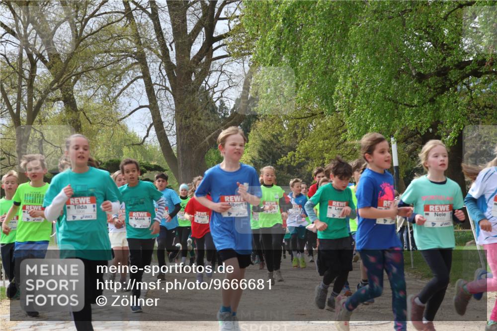 25.04.2026 - Das Zehntel Zöllner http://msf.ph/oto/9666681 25.04.2026 09:41:06 Laufen 5906, 6053 meine-sportfotos.de