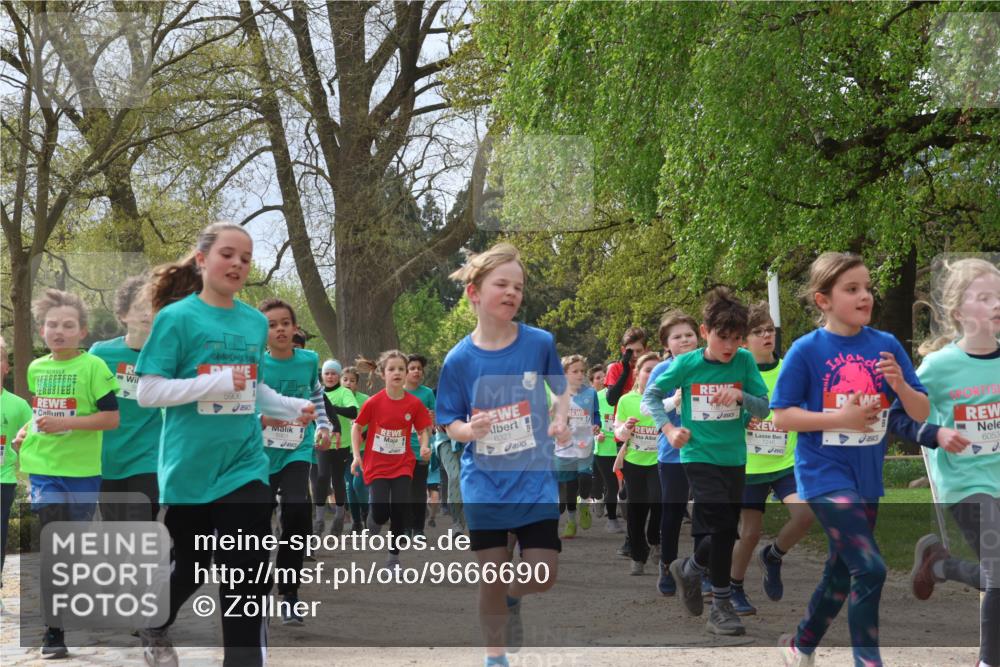 25.04.2026 - Das Zehntel Zöllner http://msf.ph/oto/9666690 25.04.2026 09:41:07 Laufen 5906, 6321, 6053 meine-sportfotos.de