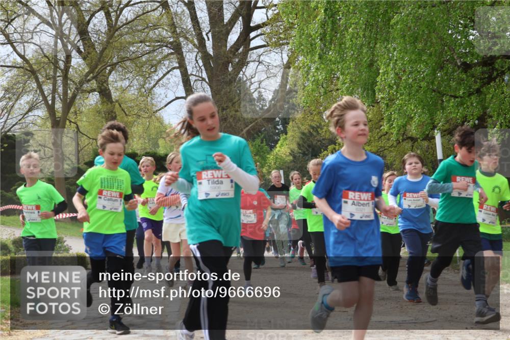25.04.2026 - Das Zehntel Zöllner http://msf.ph/oto/9666696 25.04.2026 09:41:07 Laufen 5906, 6321 meine-sportfotos.de